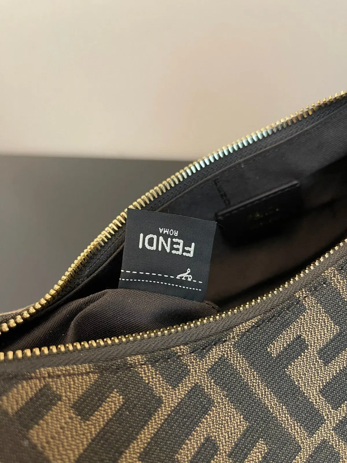 Luxury Bags - Premium Luxury Goods and Accessories - AFFORDABLE LUXURY BAGS - 19113 — image 7