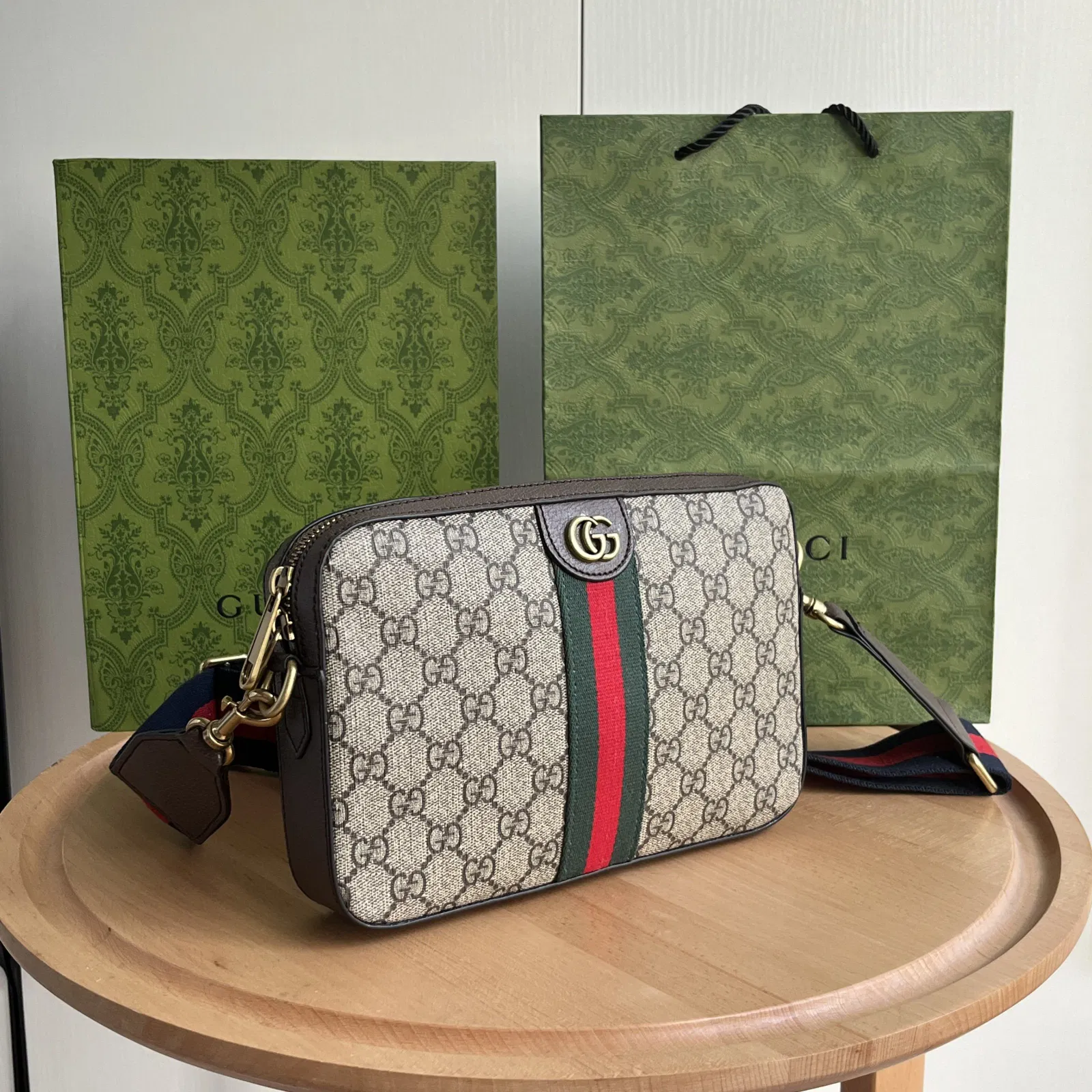 Luxury Bags Elite Carryalls — image 2