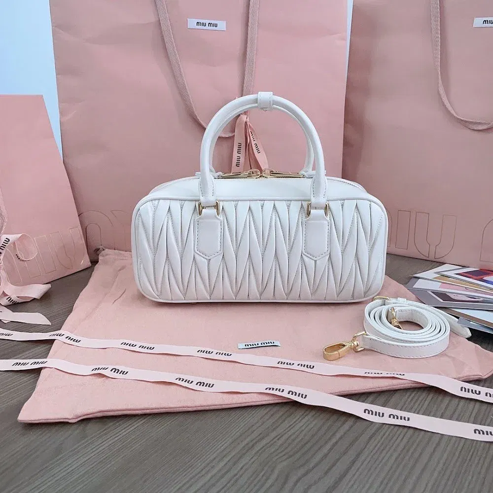 Luxury Bags Miun Miun Luxury Bag --122388 — image 3