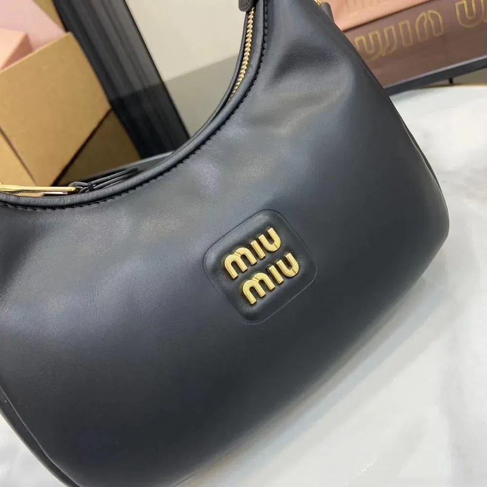 Luxury Bags Miun Miun Luxury Bag --122364 — image 5
