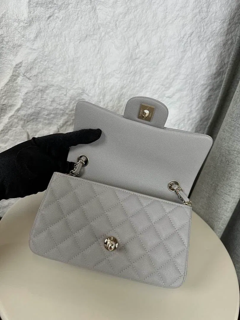 Luxury Bags - High-Quality Designer Products for You - AFFORDABLE LUXURY BAGS - 17718 — image 6