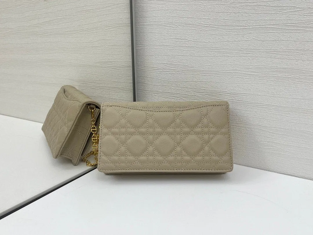 Luxury Bags - Premium Luxury Goods and Accessories - AFFORDABLE LUXURY BAGS - 18889 — image 6