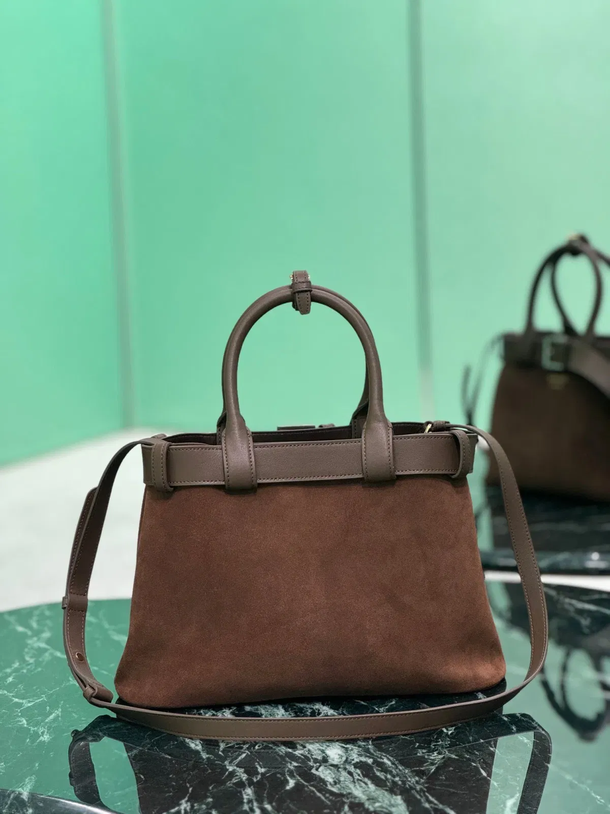 Luxury Bags - Premium Luxury Goods and Accessories - AFFORDABLE LUXURY BAGS - 13977 — image 4