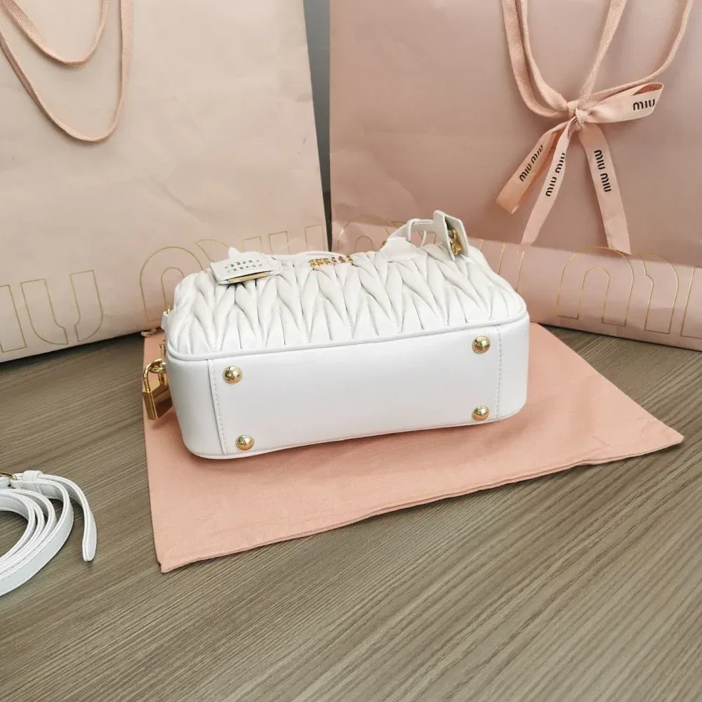Luxury Bags Miun Miun Luxury Bag --122375 — image 4