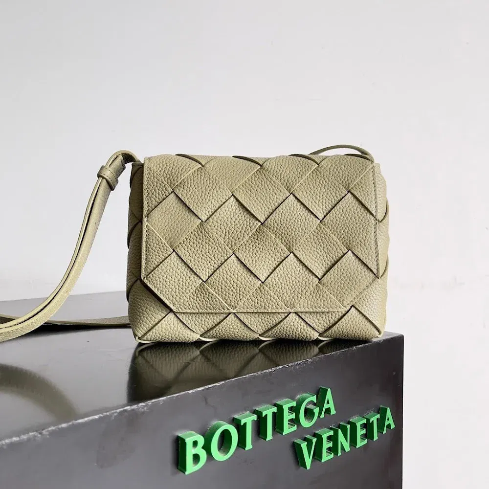 new-luxury-designer-bags-nm21129