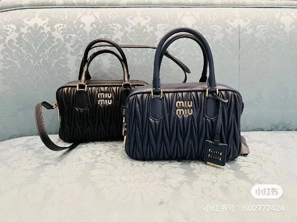 Luxury Bags Miun Miun Luxury Bag --122377