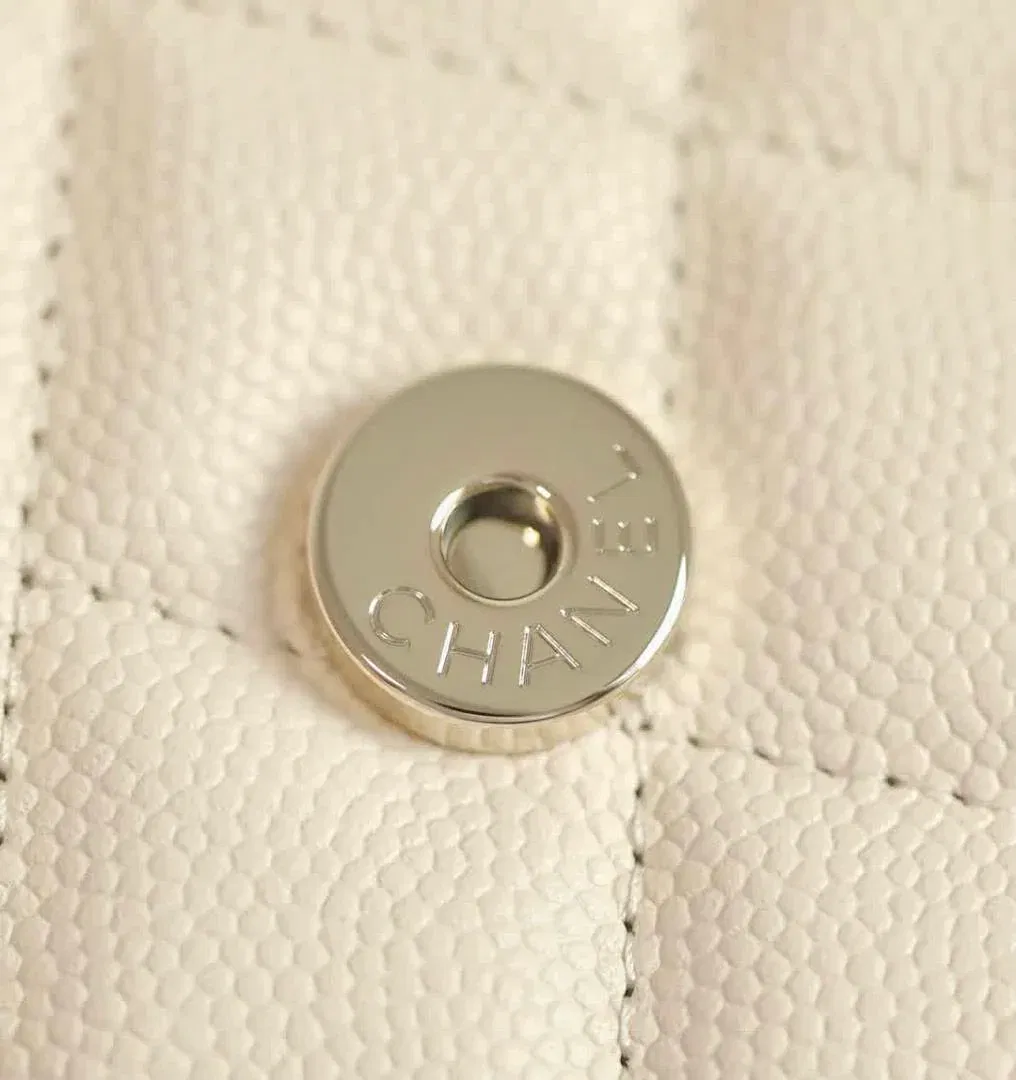 Luxury Bags - High-Quality Designer Products for You - AFFORDABLE LUXURY BAGS - 17906 — image 7