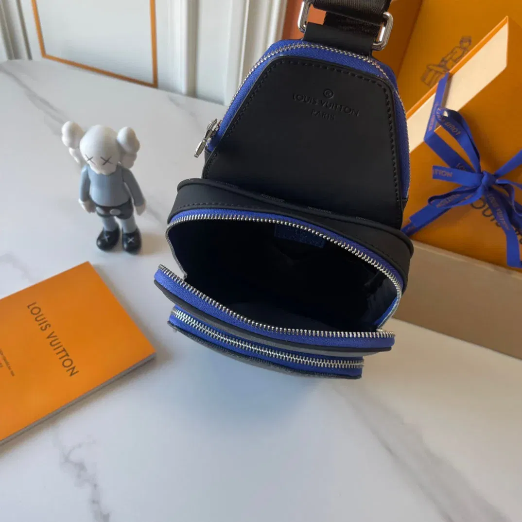 Luxury Bags Elite Carryalls — image 5