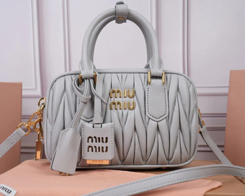 Luxury Bags Miun Miun Luxury Bag --122510 — image 9