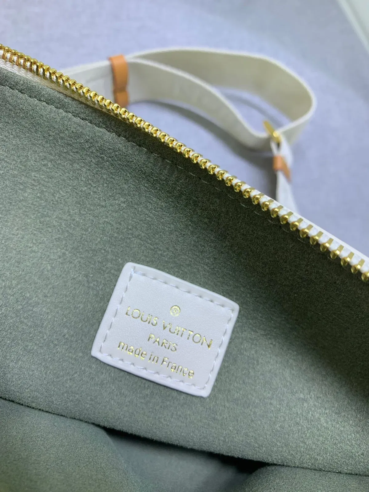 Luxury Bags Elite Carryalls — image 5