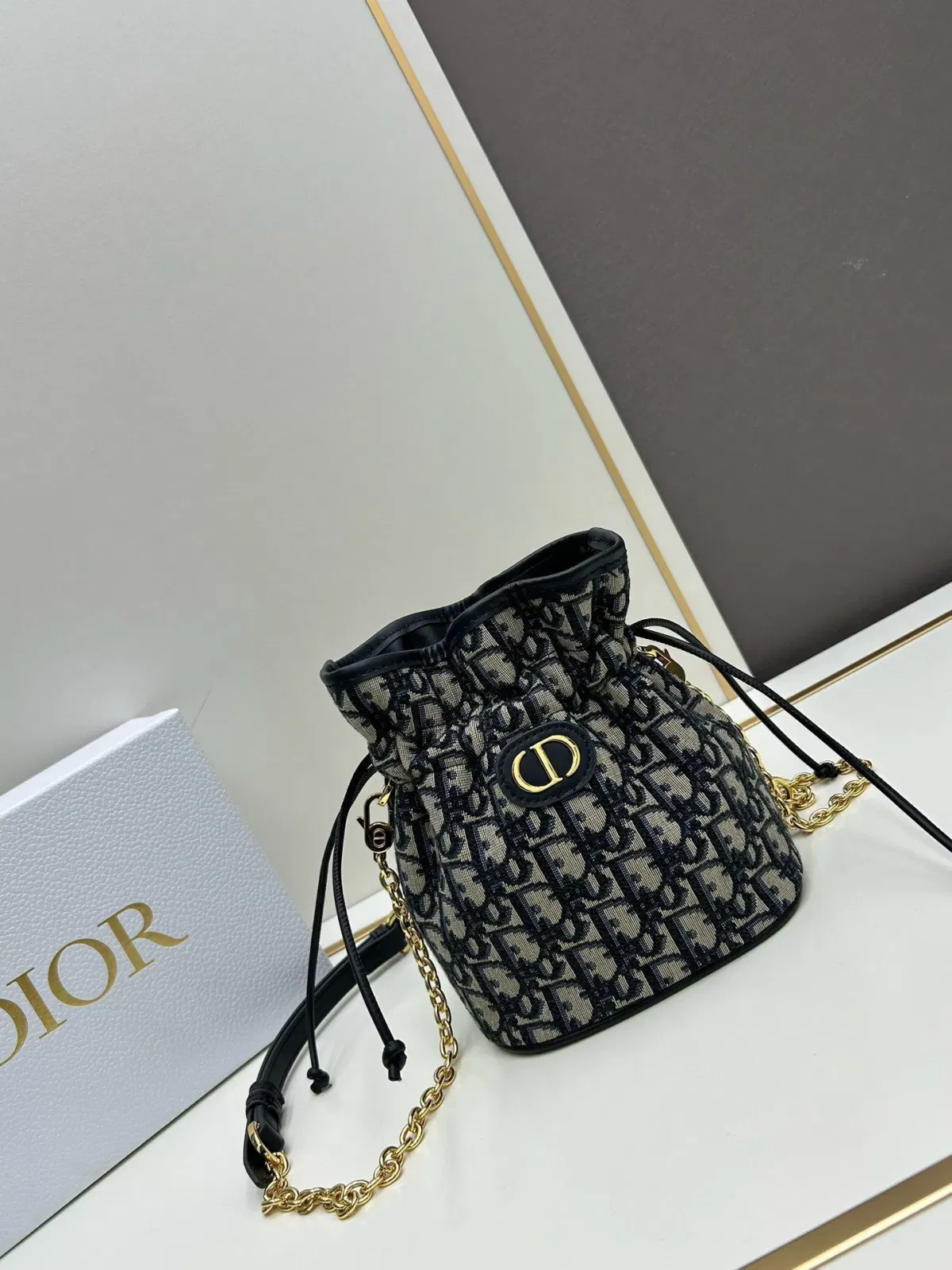 Luxury Bags Elite Carryalls