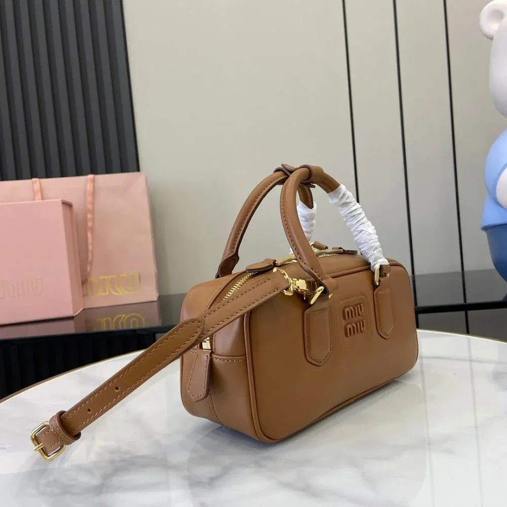 Luxury Bags Miun Miun Luxury Bag --122188 — image 4