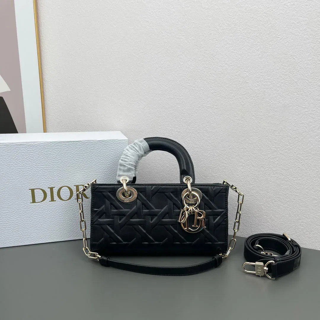 Luxury Bags Elite Carryalls