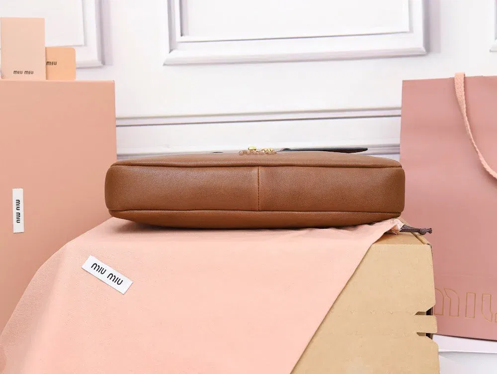 Luxury Bags Miun Miun Luxury Bag --122514 — image 7