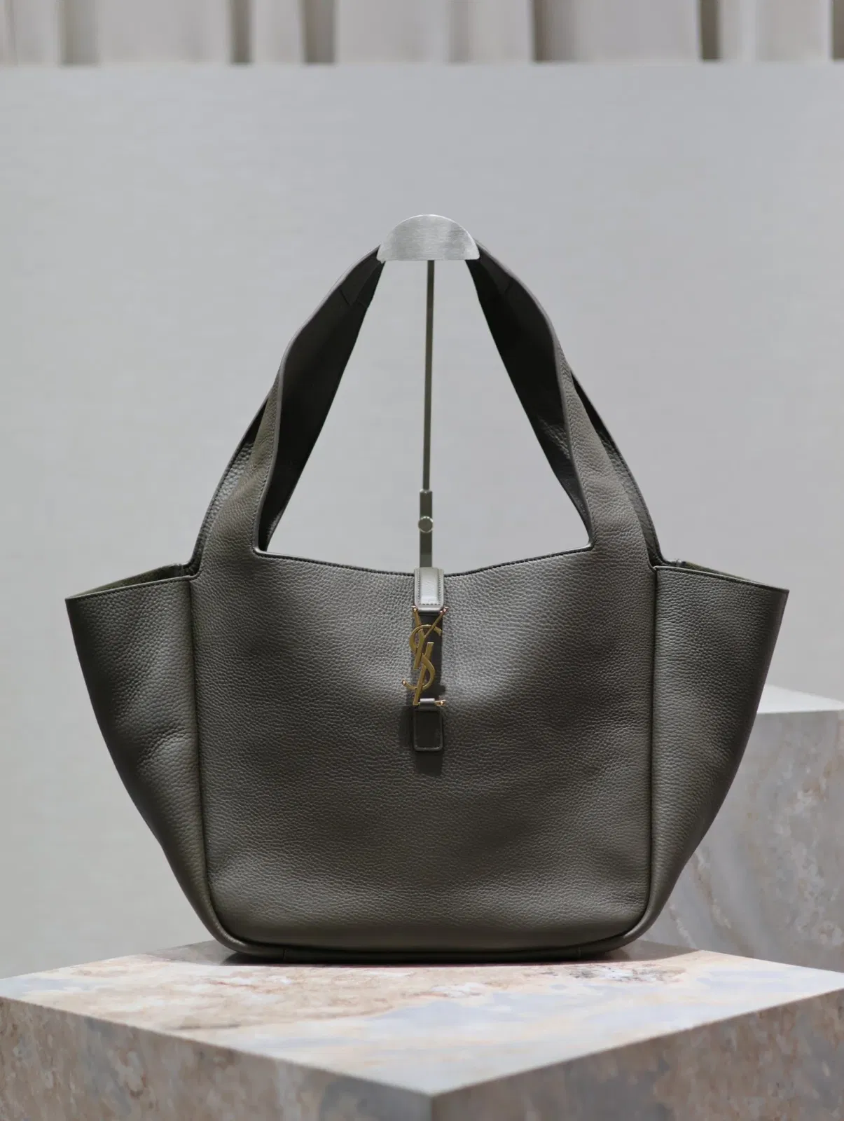Luxury Bags - High-Quality Designer Products for You - AFFORDABLE LUXURY BAGS - 15390