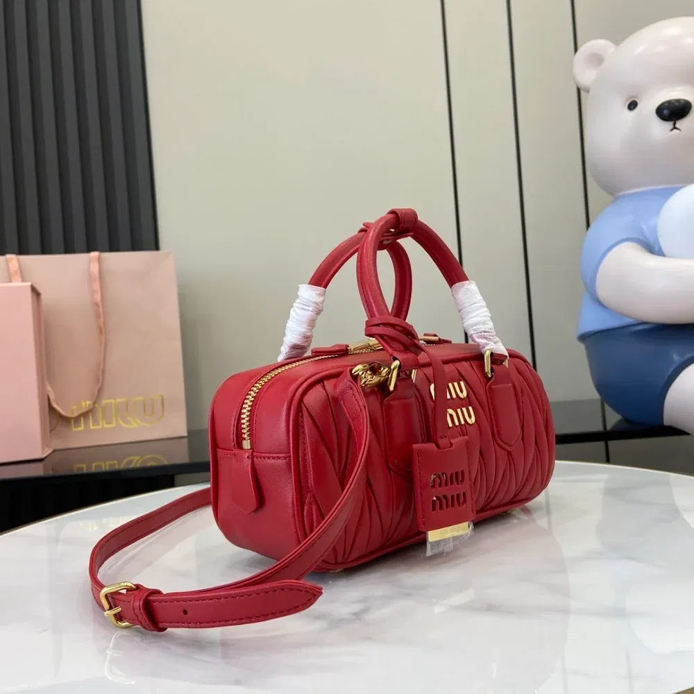 Luxury Bags Miun Miun Luxury Bag --122177 — image 2