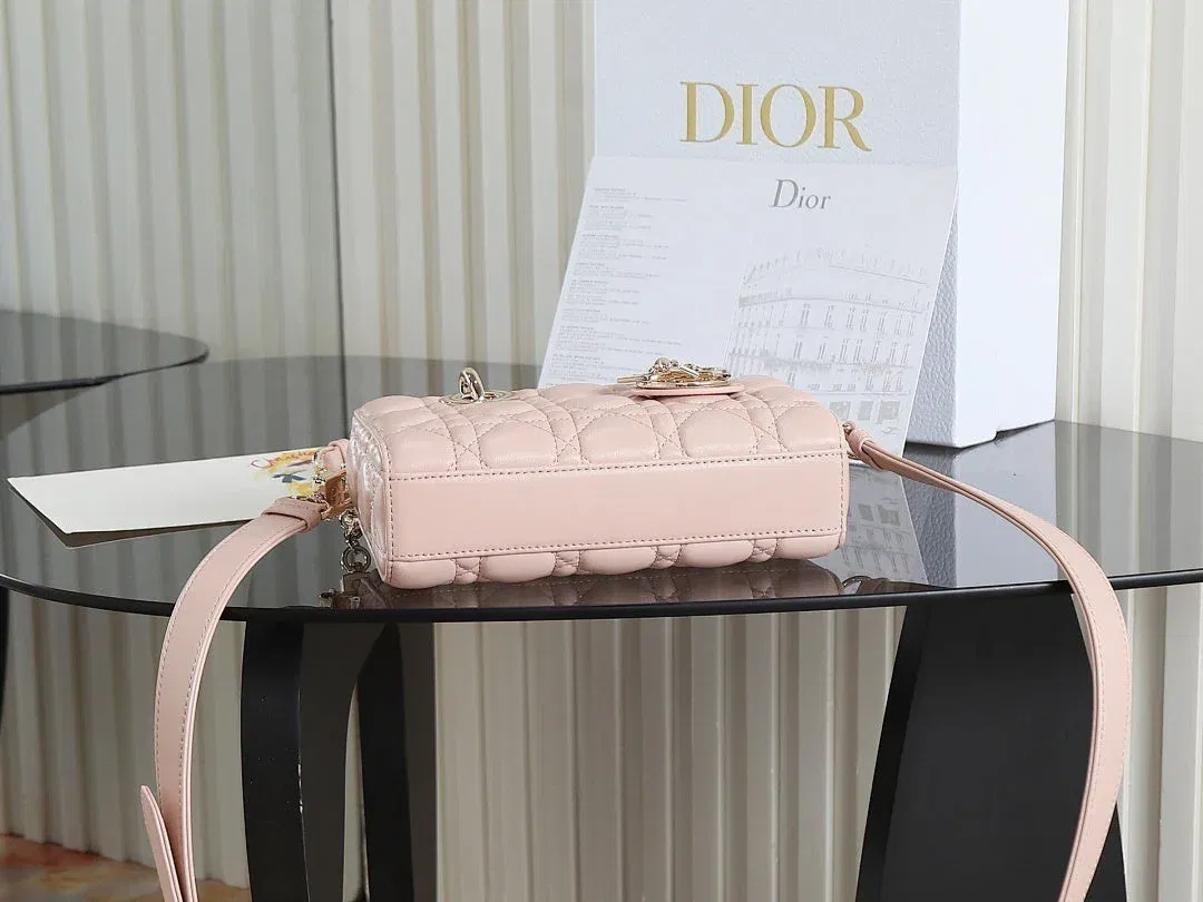 Luxury Bags - Premium Luxury Goods and Accessories - AFFORDABLE LUXURY BAGS - 19053