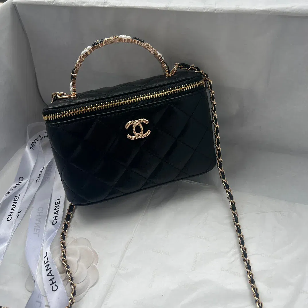 Luxury Bags Elite Carryalls