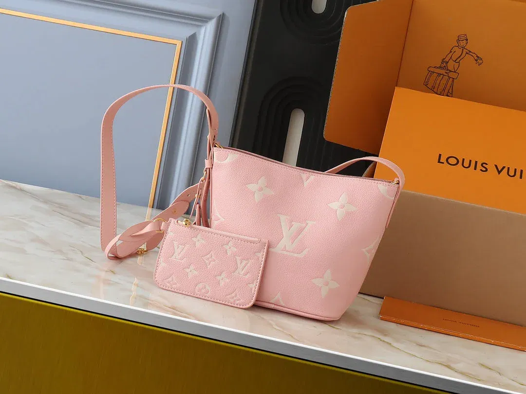 Luxury Bags Elite Carryalls