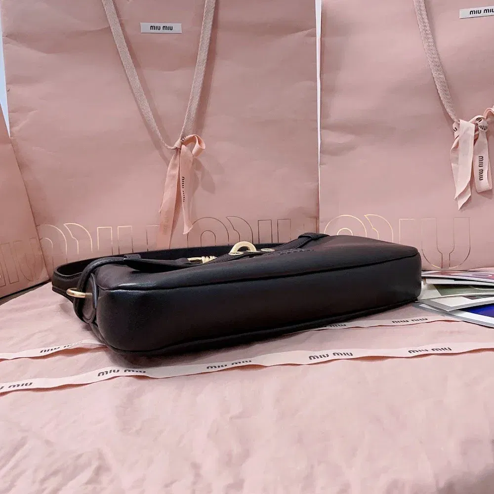 Luxury Bags Miun Miun Luxury Bag --122400 — image 4