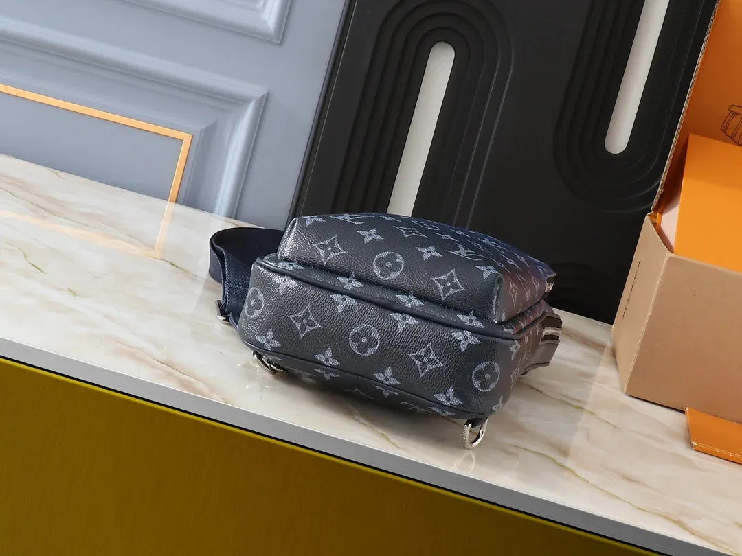 Luxury Bags Elite Carryalls — image 4
