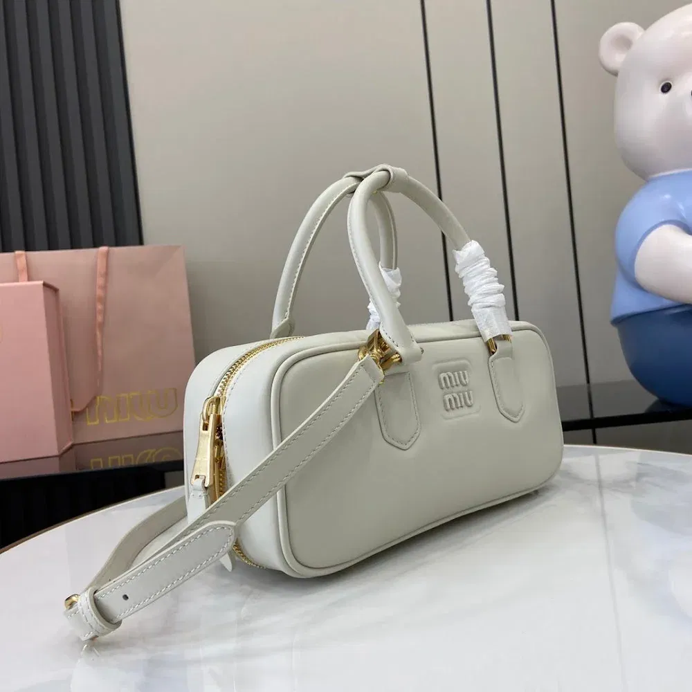 Luxury Bags Miun Miun Luxury Bag --122197 — image 5