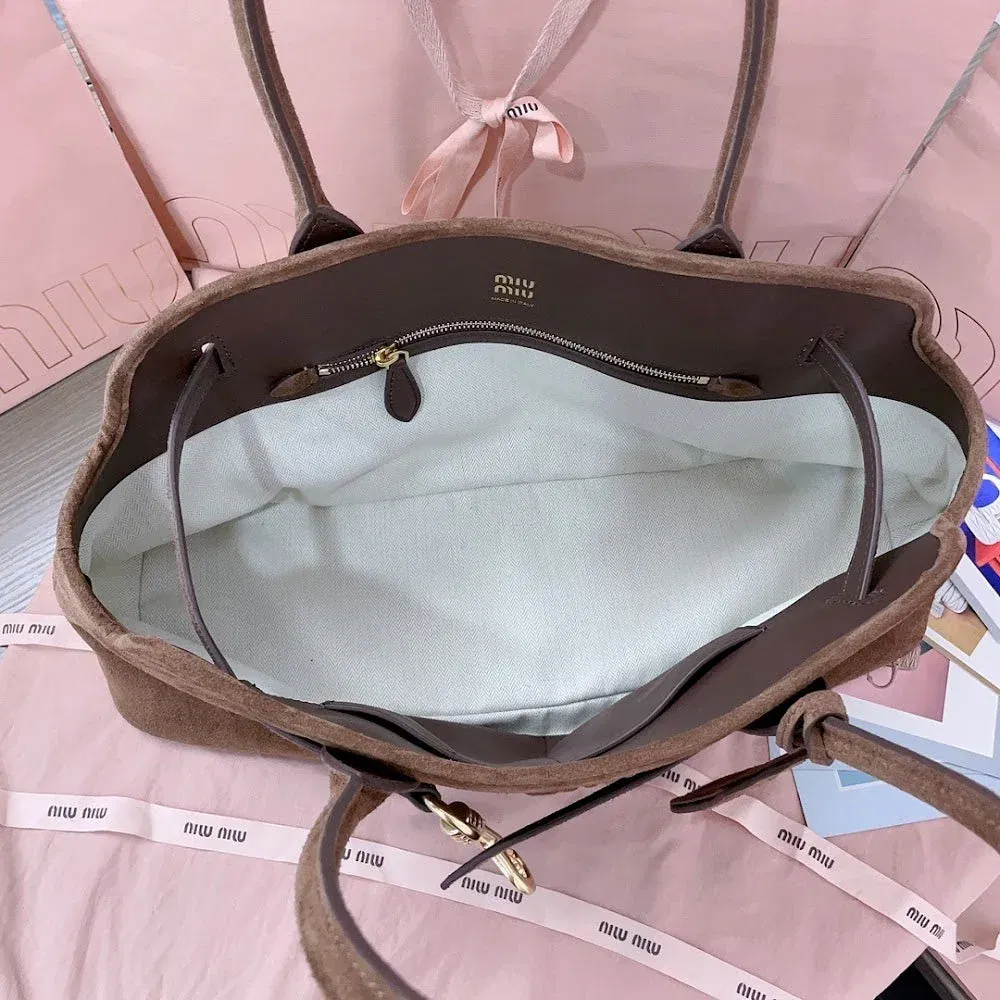 Luxury Bags Miun Miun Luxury Bag --122451 — image 8