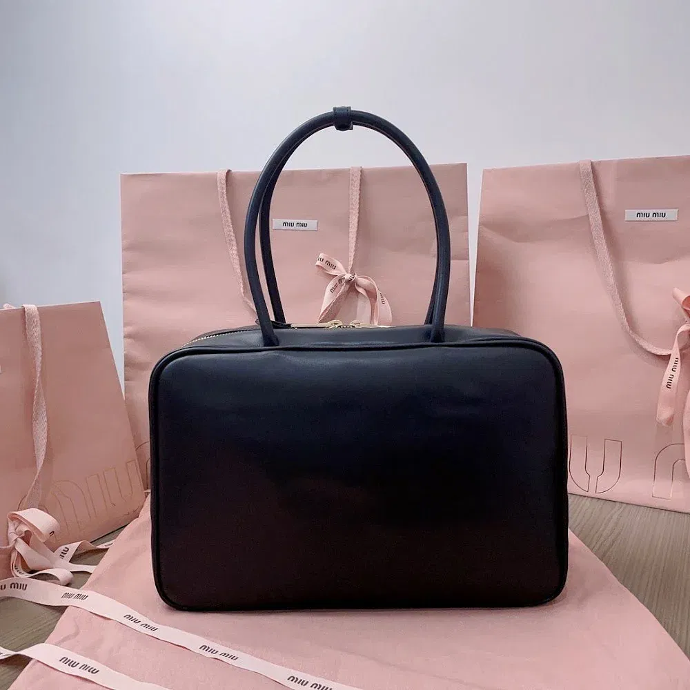 Luxury Bags Miun Miun Luxury Bag --122412 — image 3