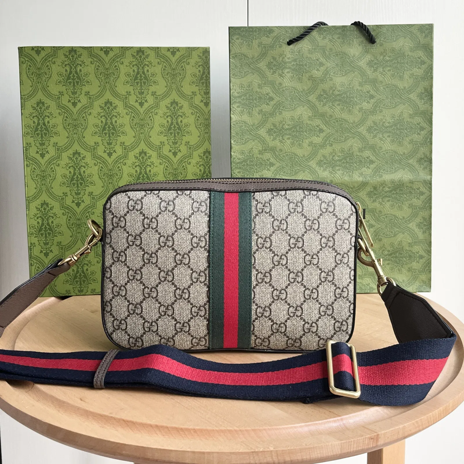 Luxury Bags Elite Carryalls — image 3