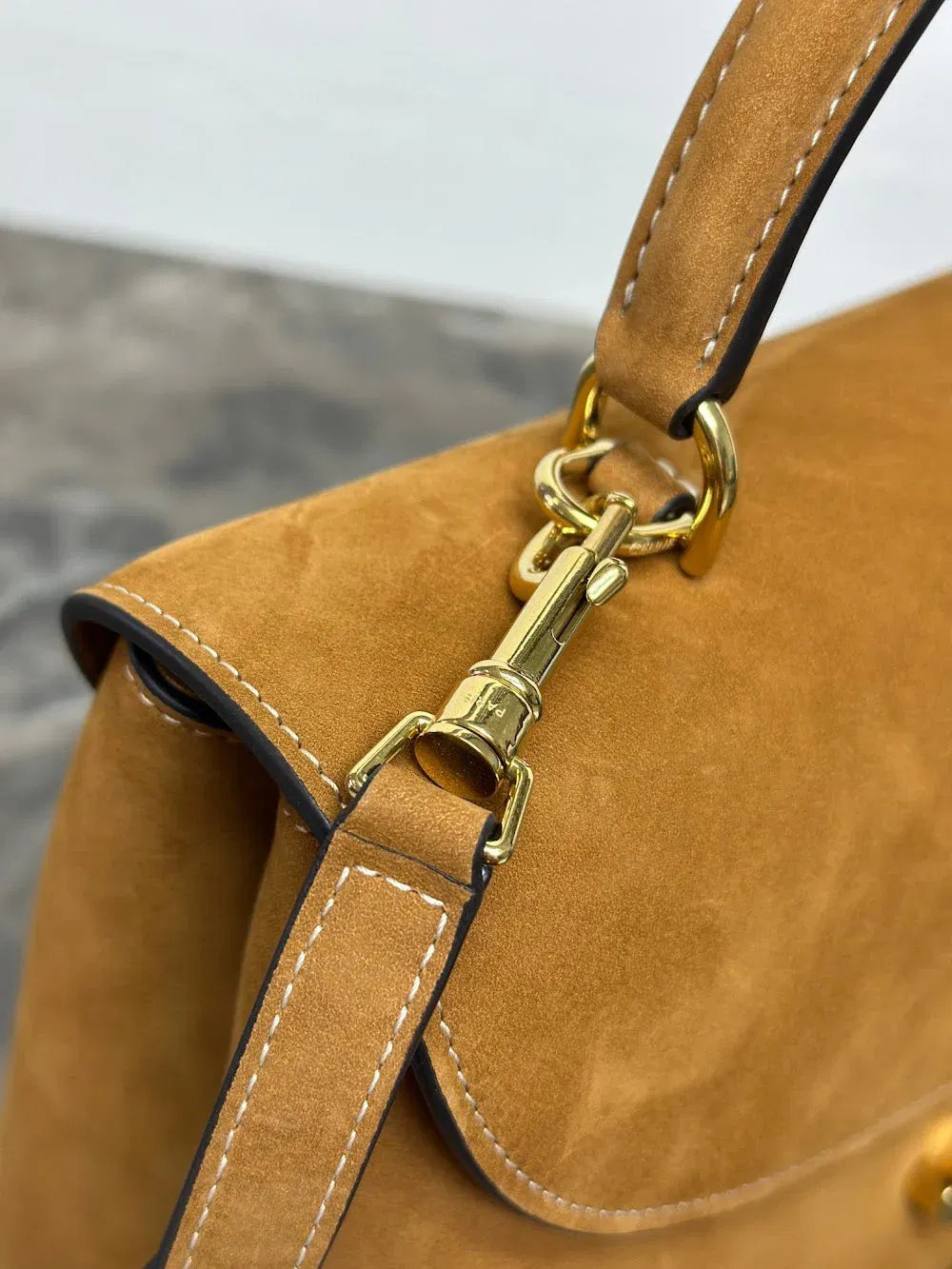 Luxury Bags Celine Luxury Bag --112337 — image 5
