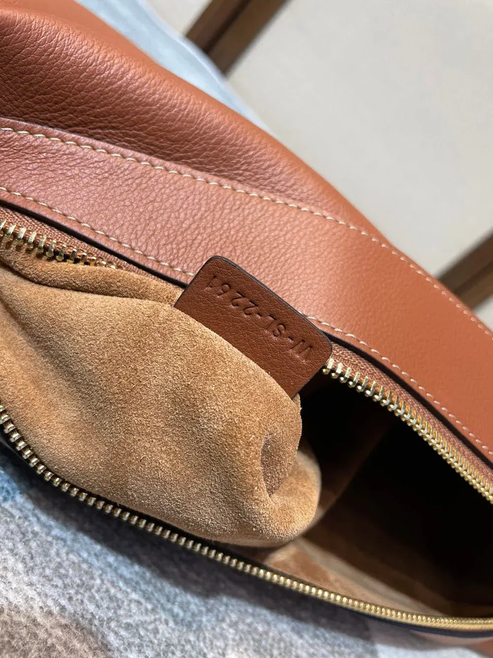Luxury Bags Celine Luxury Bag --112239 — image 8