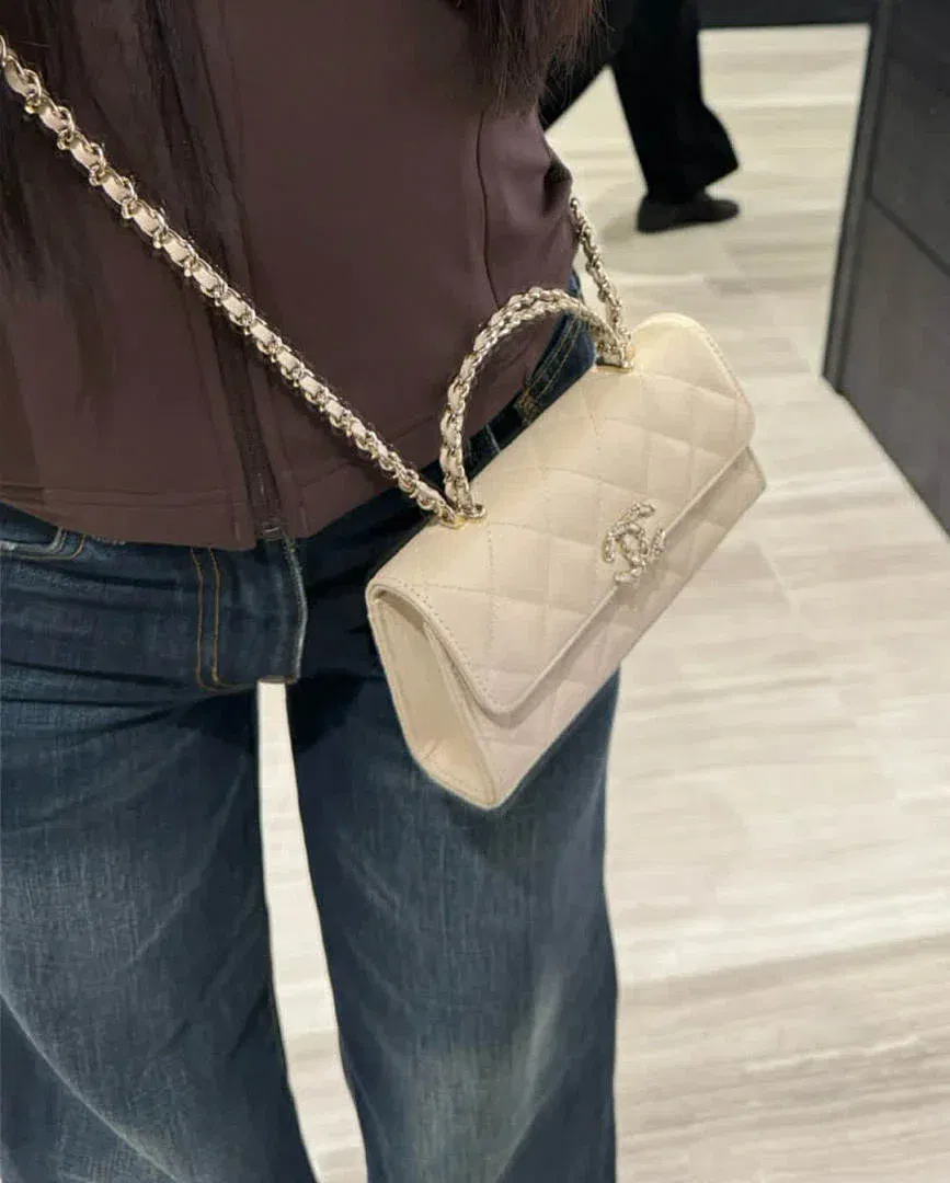 Luxury Bags - Premium Luxury Goods and Accessories - AFFORDABLE LUXURY BAGS - 17905 — image 8