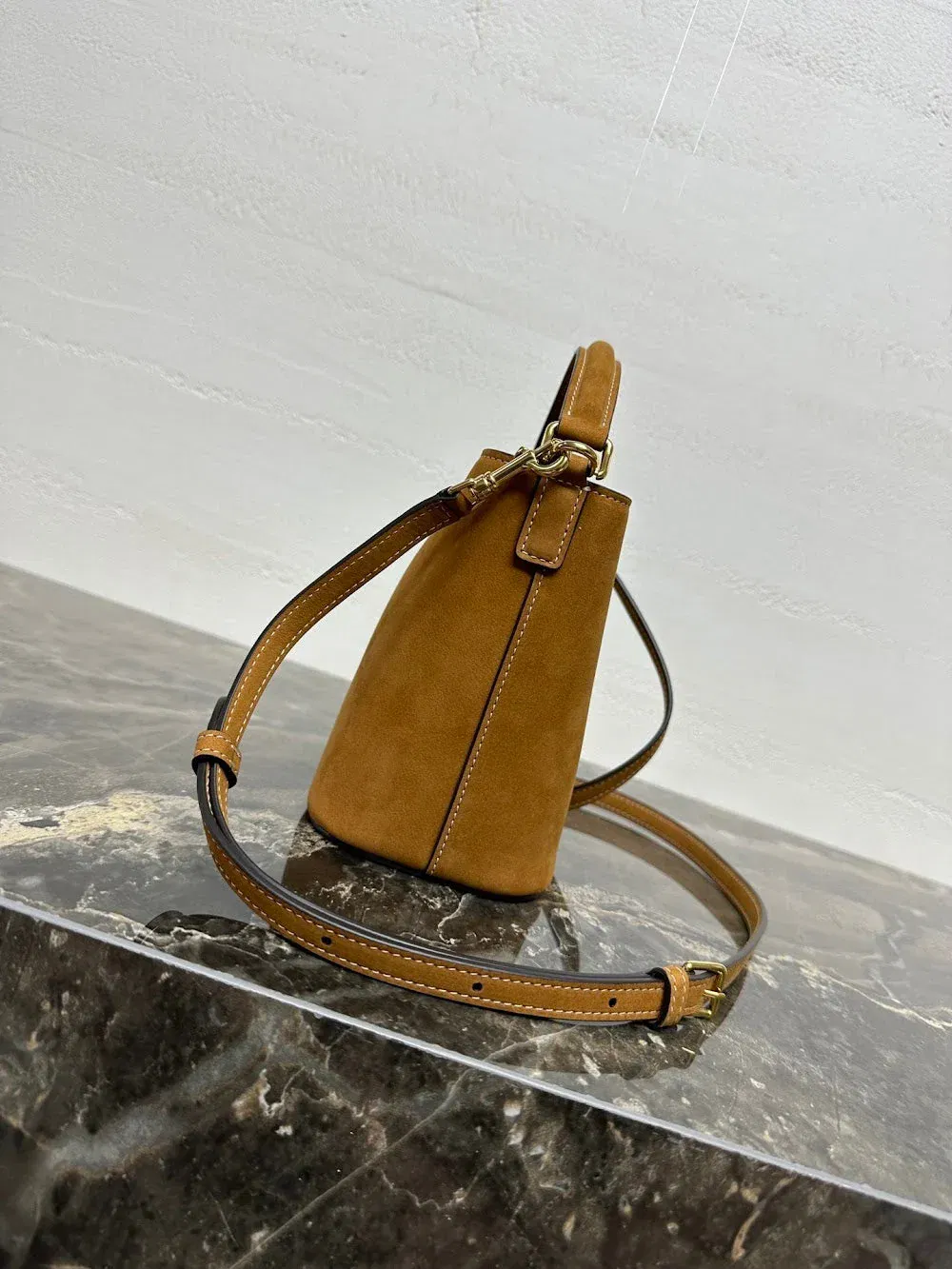 Luxury Bags Celine Luxury Bag --112340 — image 3