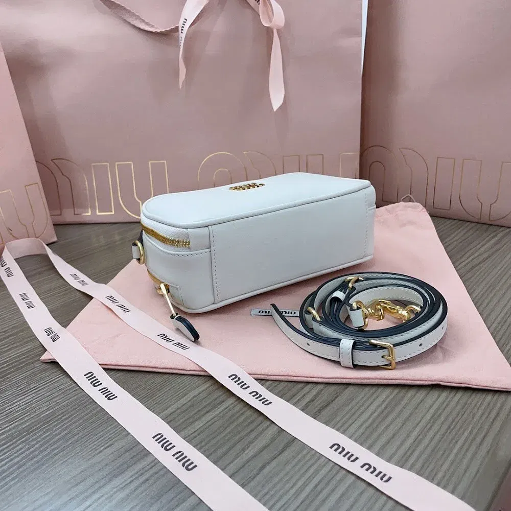 Luxury Bags Miun Miun Luxury Bag --122391 — image 4