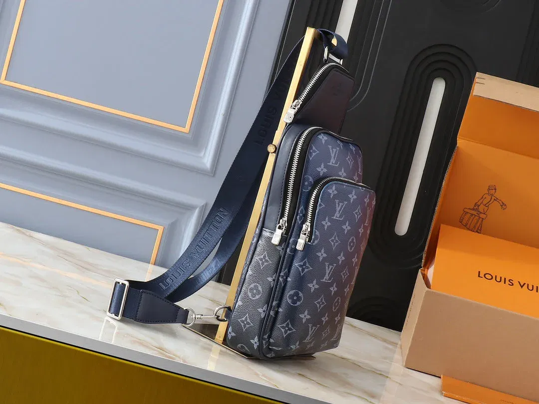 Luxury Bags Elite Carryalls — image 2