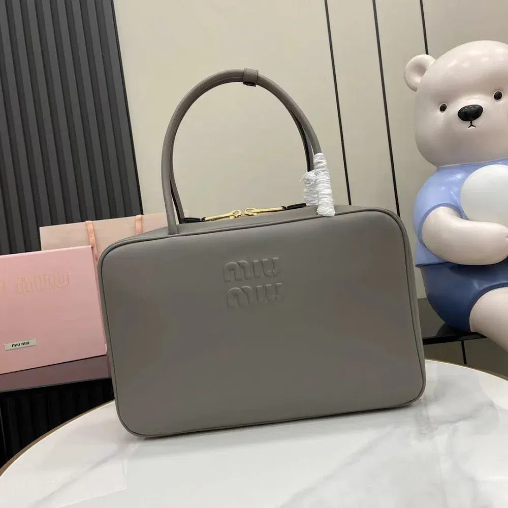 Luxury Bags Miun Miun Luxury Bag --122211
