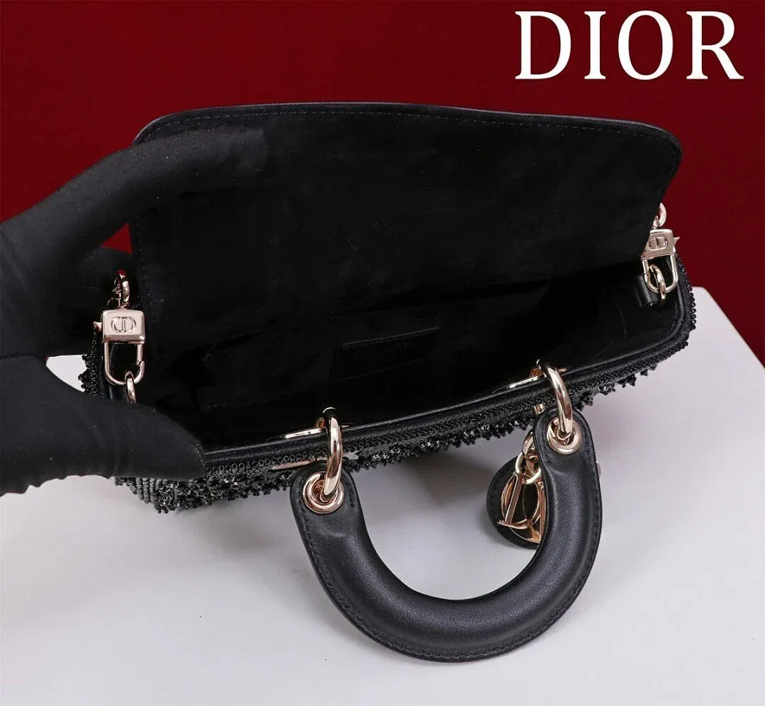 Luxury Bags - High-Quality Designer Products for You - AFFORDABLE LUXURY BAGS - 18930 — image 4