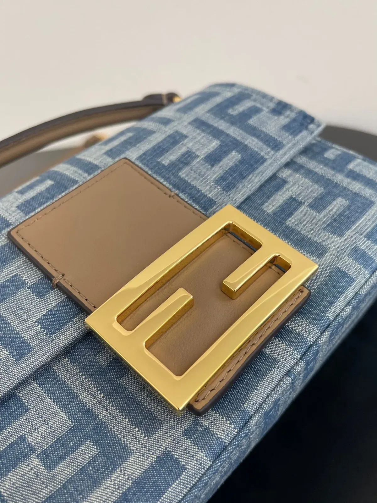 Luxury Bags - DESIGNER BAGS FOR WOMEN - AFFORDABLE LUXURY BAGS - 19139 — image 3