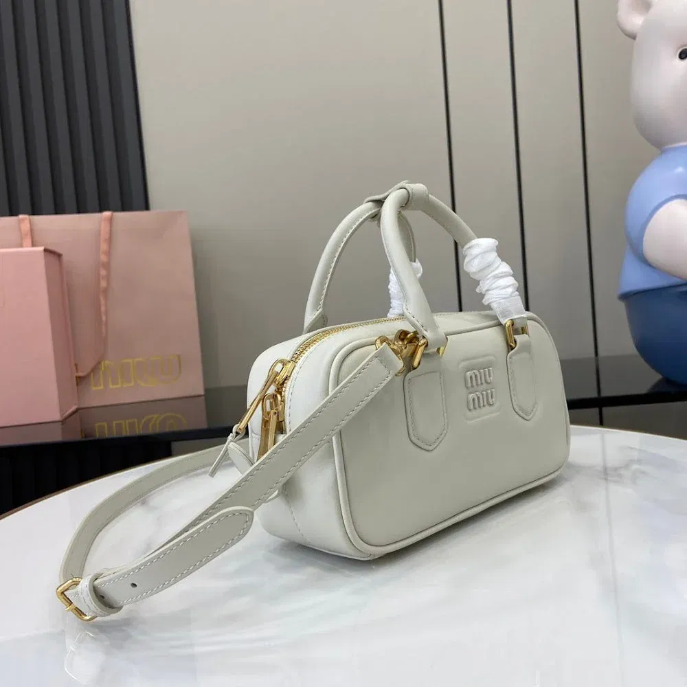 Luxury Bags Miun Miun Luxury Bag --122189 — image 4