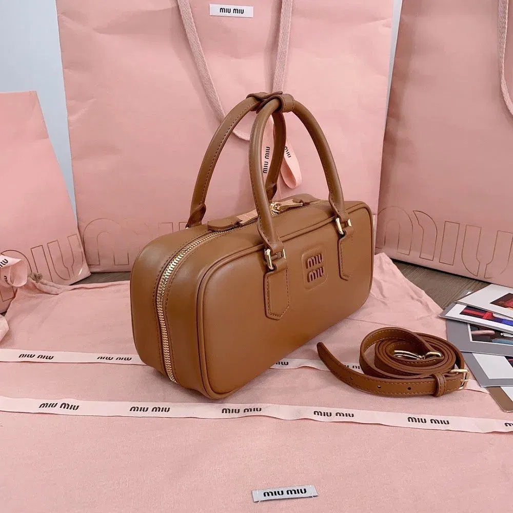 Luxury Bags Miun Miun Luxury Bag --122301 — image 2