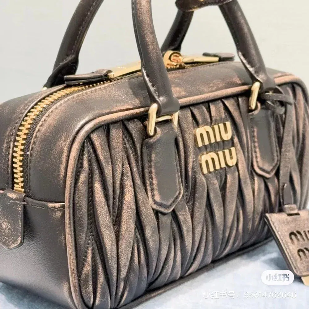 Luxury Bags Miun Miun Luxury Bag --122329 — image 6