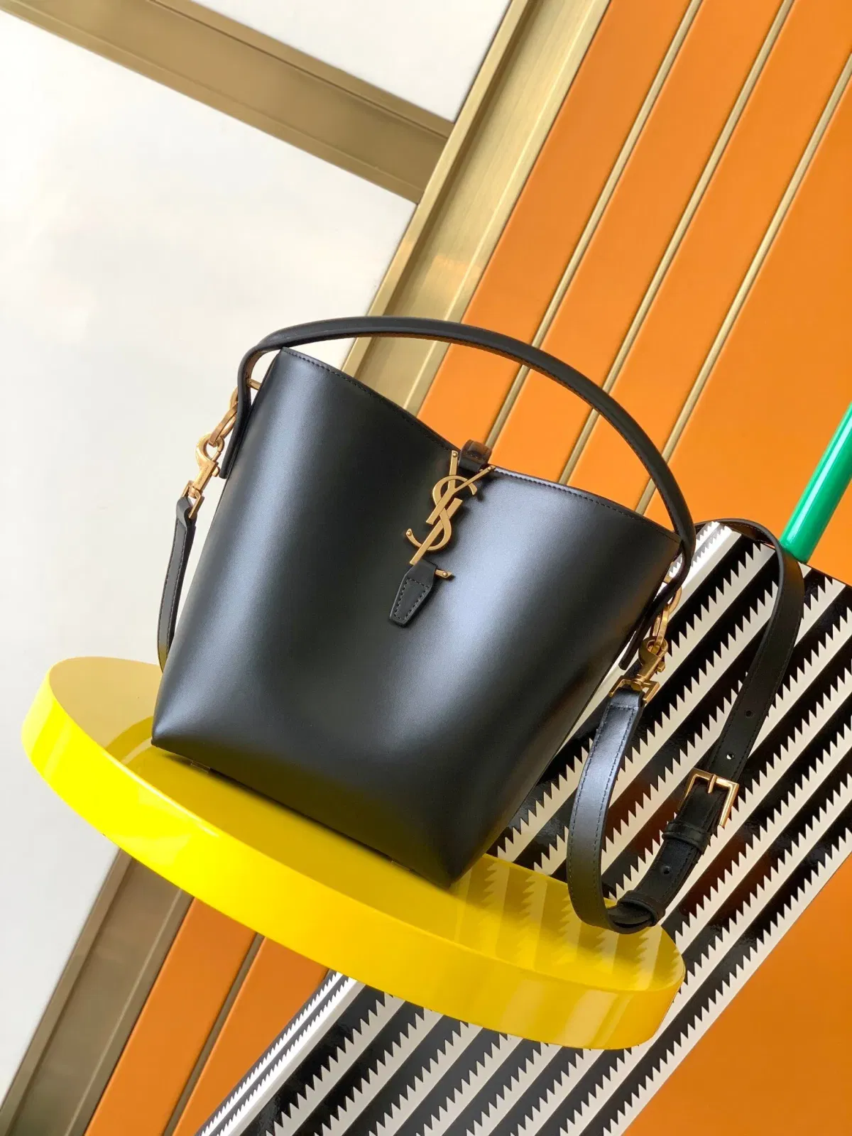 Luxury Bags - DESIGNER BAGS FOR WOMEN - AFFORDABLE LUXURY BAGS - 15207