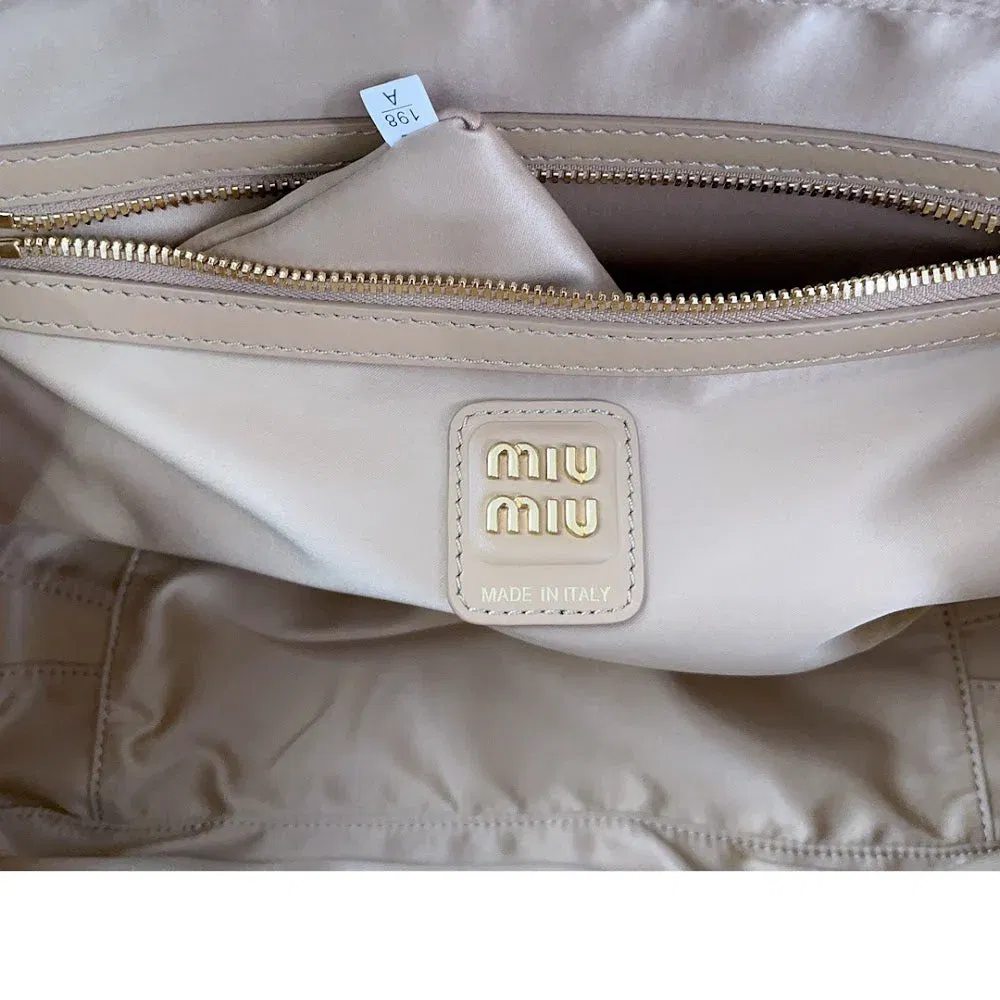 Luxury Bags Miun Miun Luxury Bag --122407 — image 8