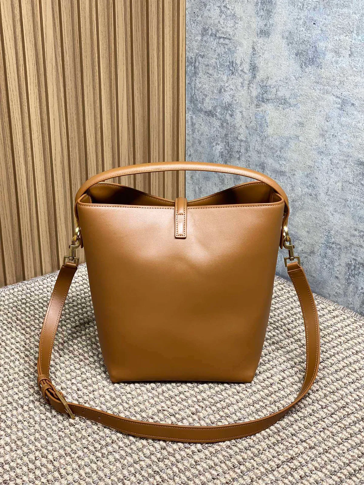 Luxury Bags - Premium Luxury Goods and Accessories - AFFORDABLE LUXURY BAGS - 15449 — image 2