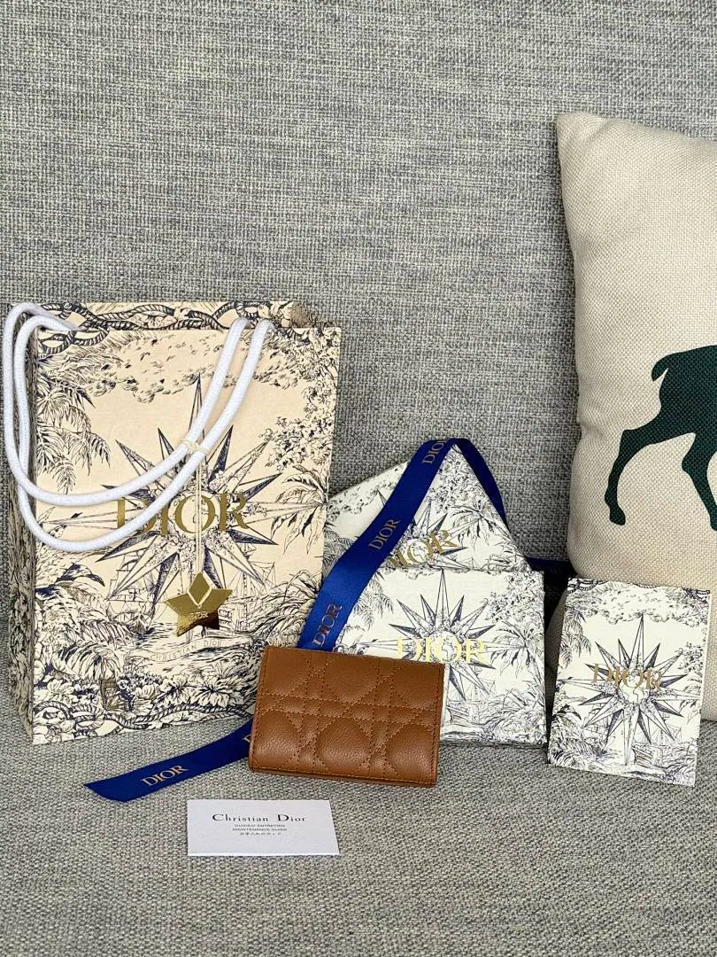 Luxury Bags - Premium Luxury Goods and Accessories - AFFORDABLE LUXURY BAGS - 19069 — image 8