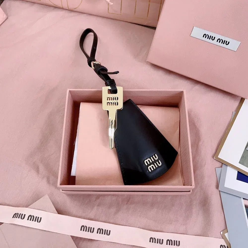 Luxury Bags Miun Miun Luxury Bag --122305 — image 9
