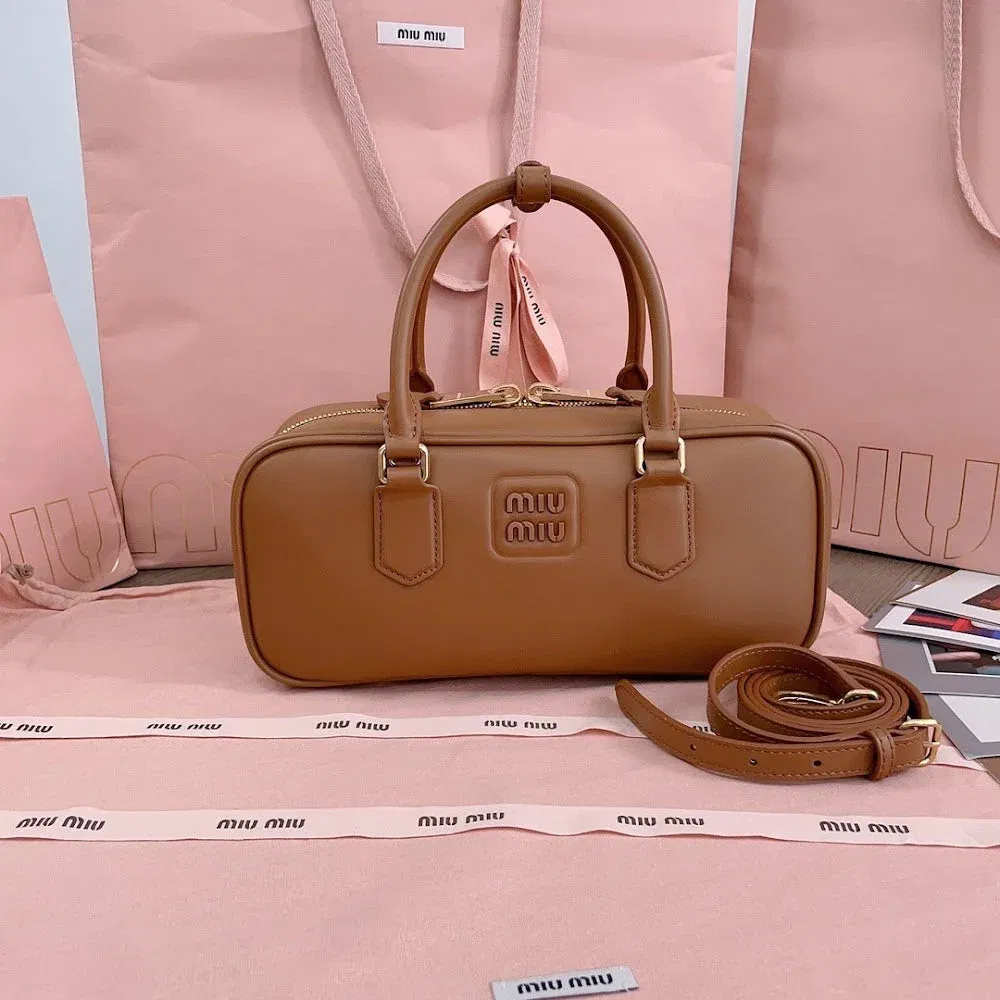Luxury Bags Miun Miun Luxury Bag --122301