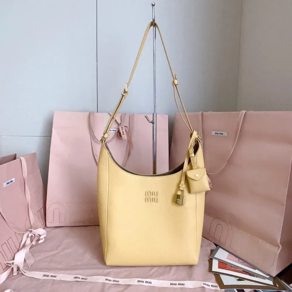 Luxury Bags Miun Miun Luxury Bag --122628