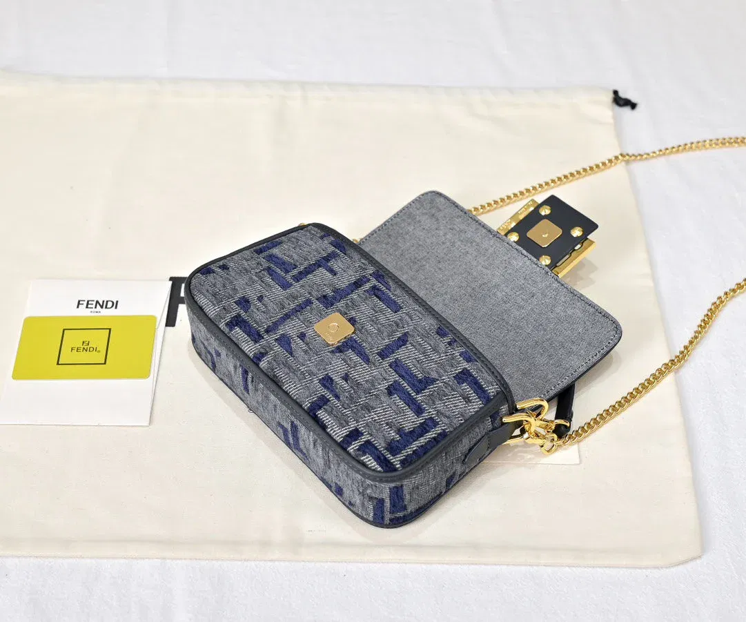 Luxury Bags Elite Carryalls — image 5
