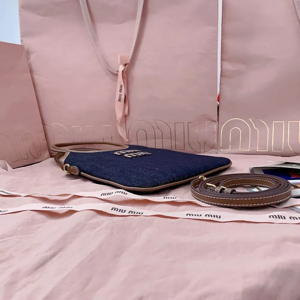 Luxury Bags Miun Miun Luxury Bag --122398 — image 4